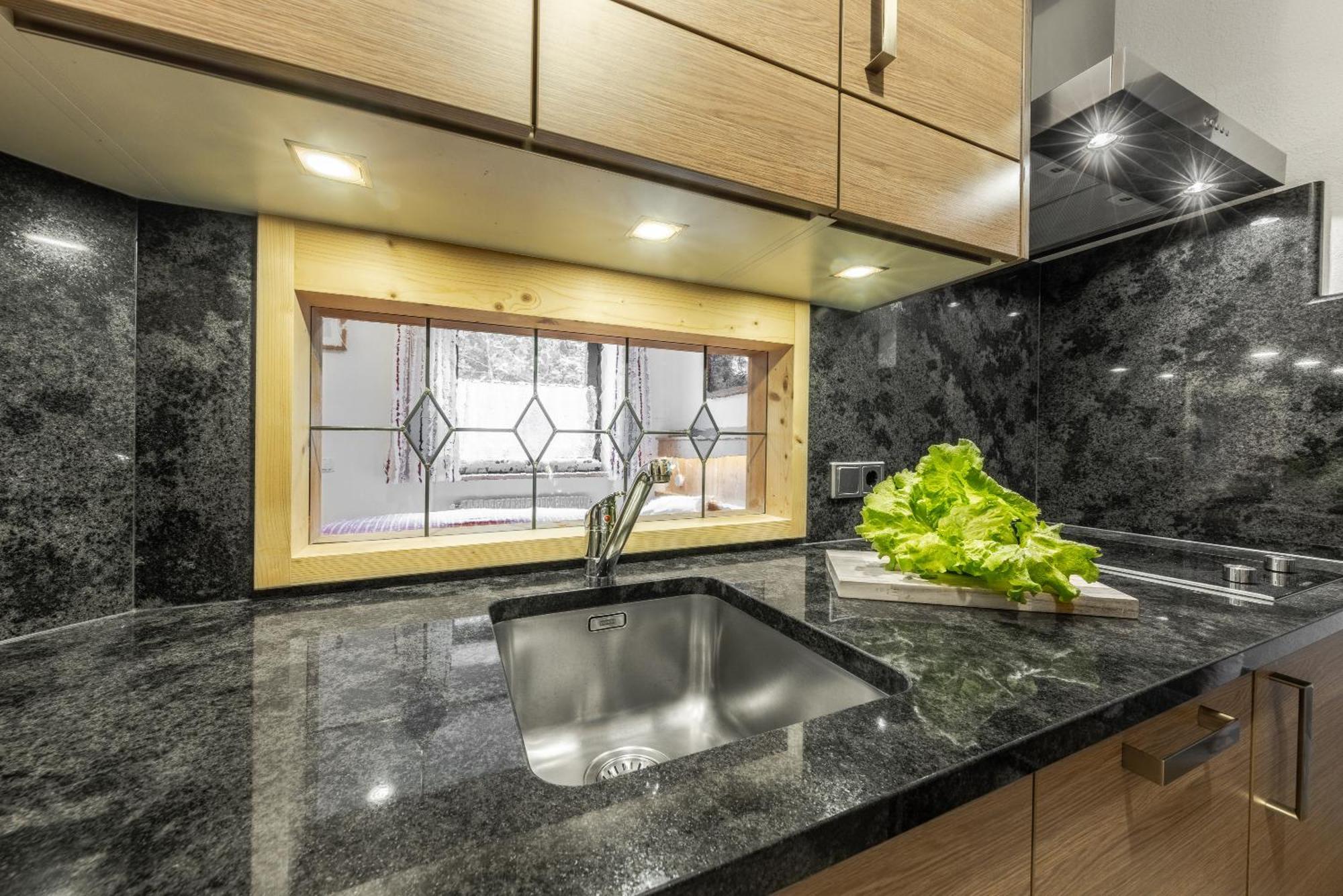 Apartment Ciasa Laoi San Cassiano  Eksteriør bilde