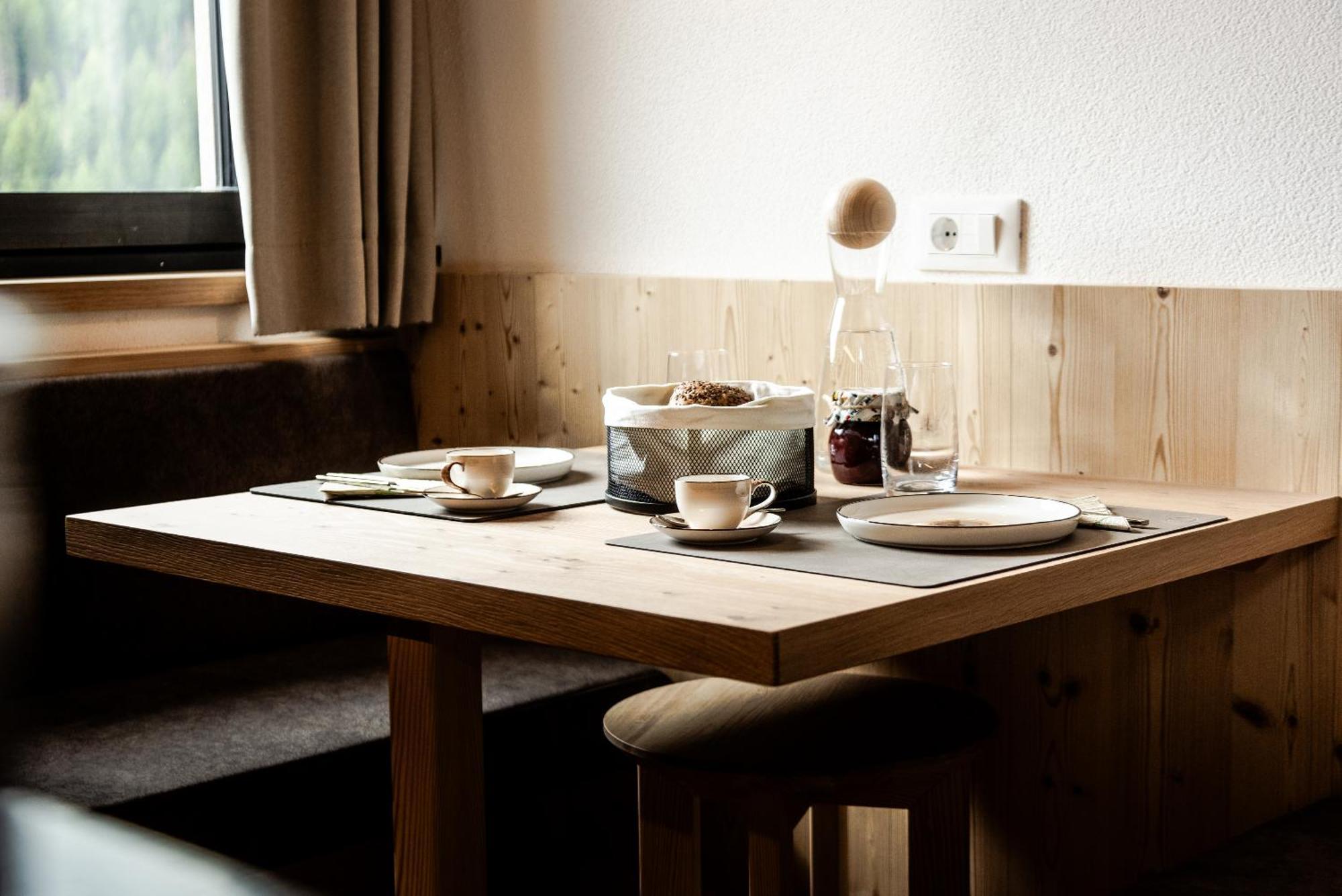 Apartment Ciasa Laoi San Cassiano  Eksteriør bilde