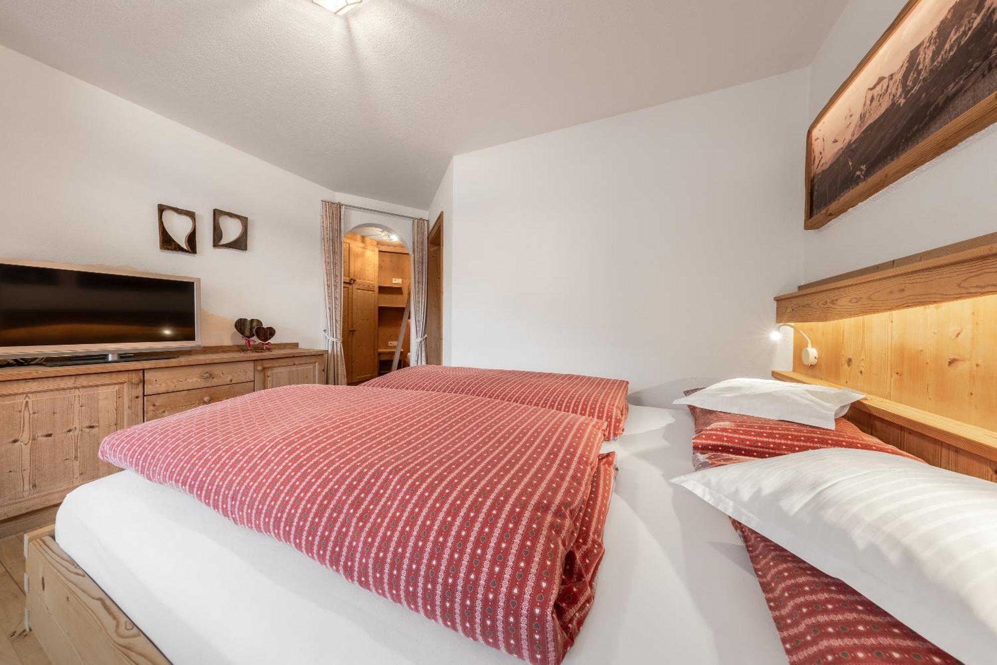 Apartment Ciasa Laoi San Cassiano  Eksteriør bilde